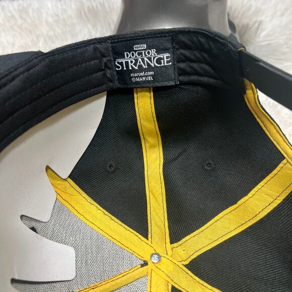 MARVEL DR. STRANGE EYE OF AGAMOTTO SNAPBACK HAT - Picture 7 of 8